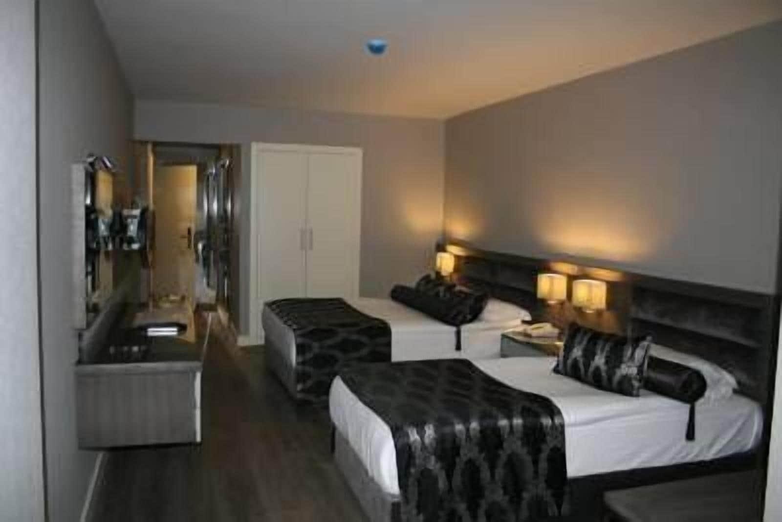 The New Hotel Zeybek İzmir Exteriér fotografie