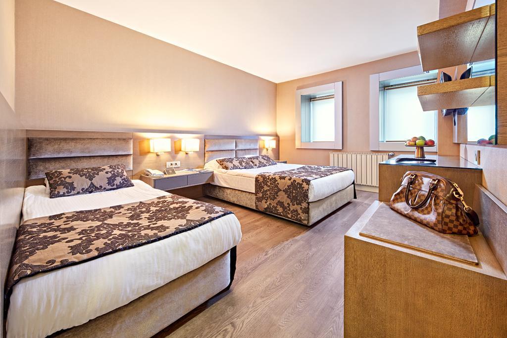 The New Hotel Zeybek İzmir Exteriér fotografie
