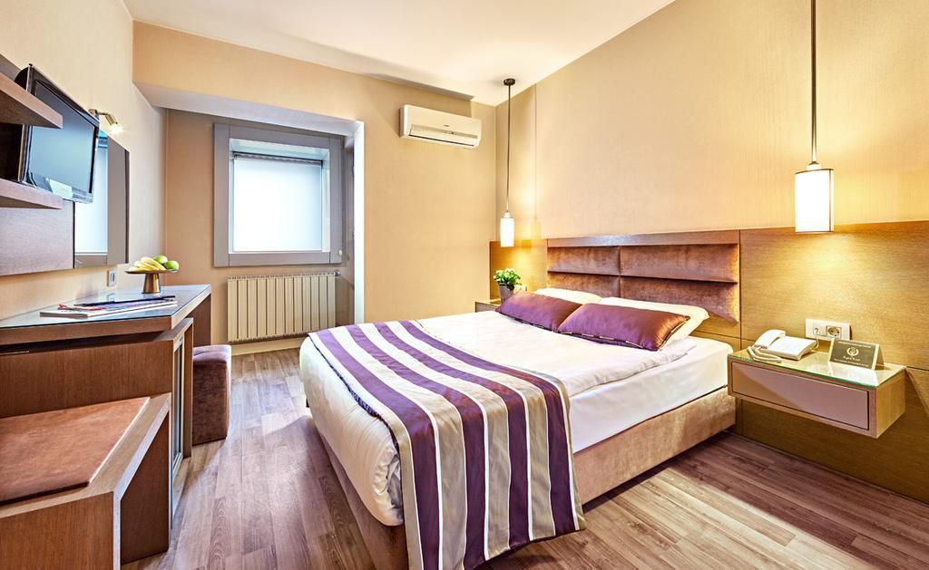 The New Hotel Zeybek İzmir Exteriér fotografie